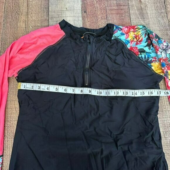 AONIHUA women's size XXL pink and black surf shirt with bikini bottom set - Picture 2 of 9